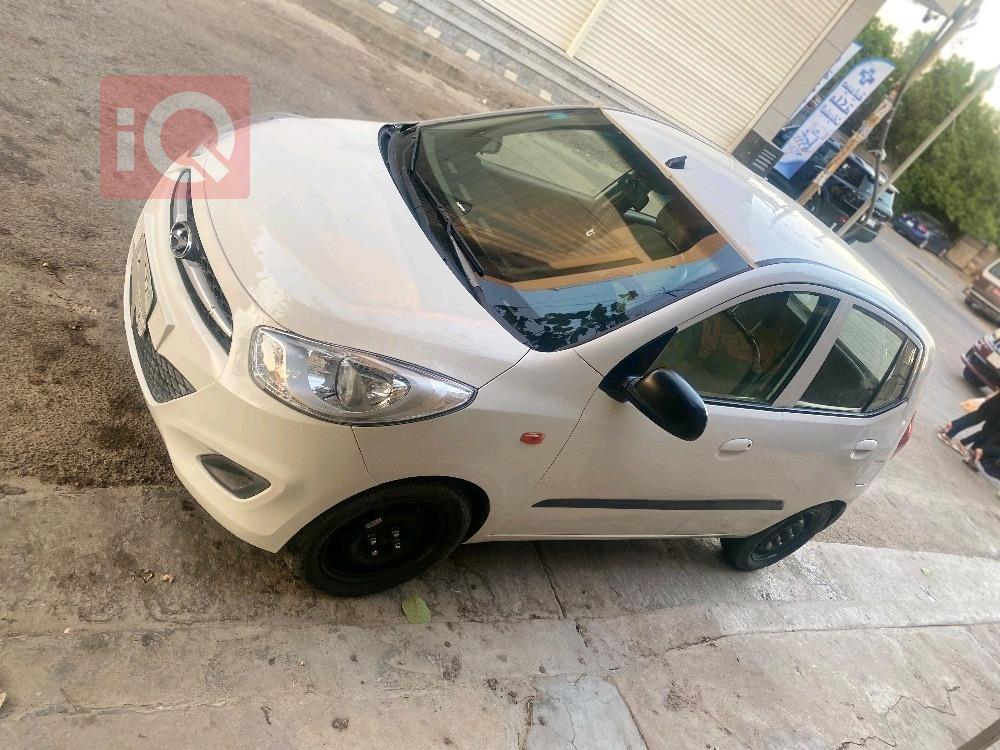 هيونداي i10